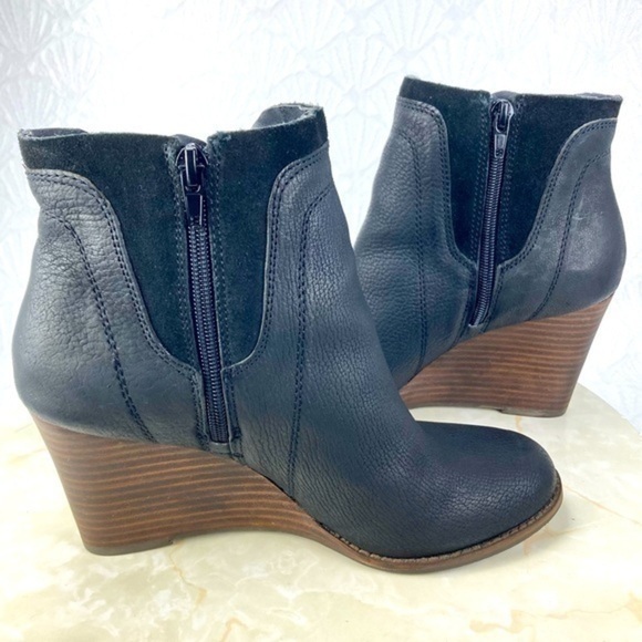 Lucky Brand Yenata Black Leather Wedge Booties (size 8.5) - Picture 6 of 12
